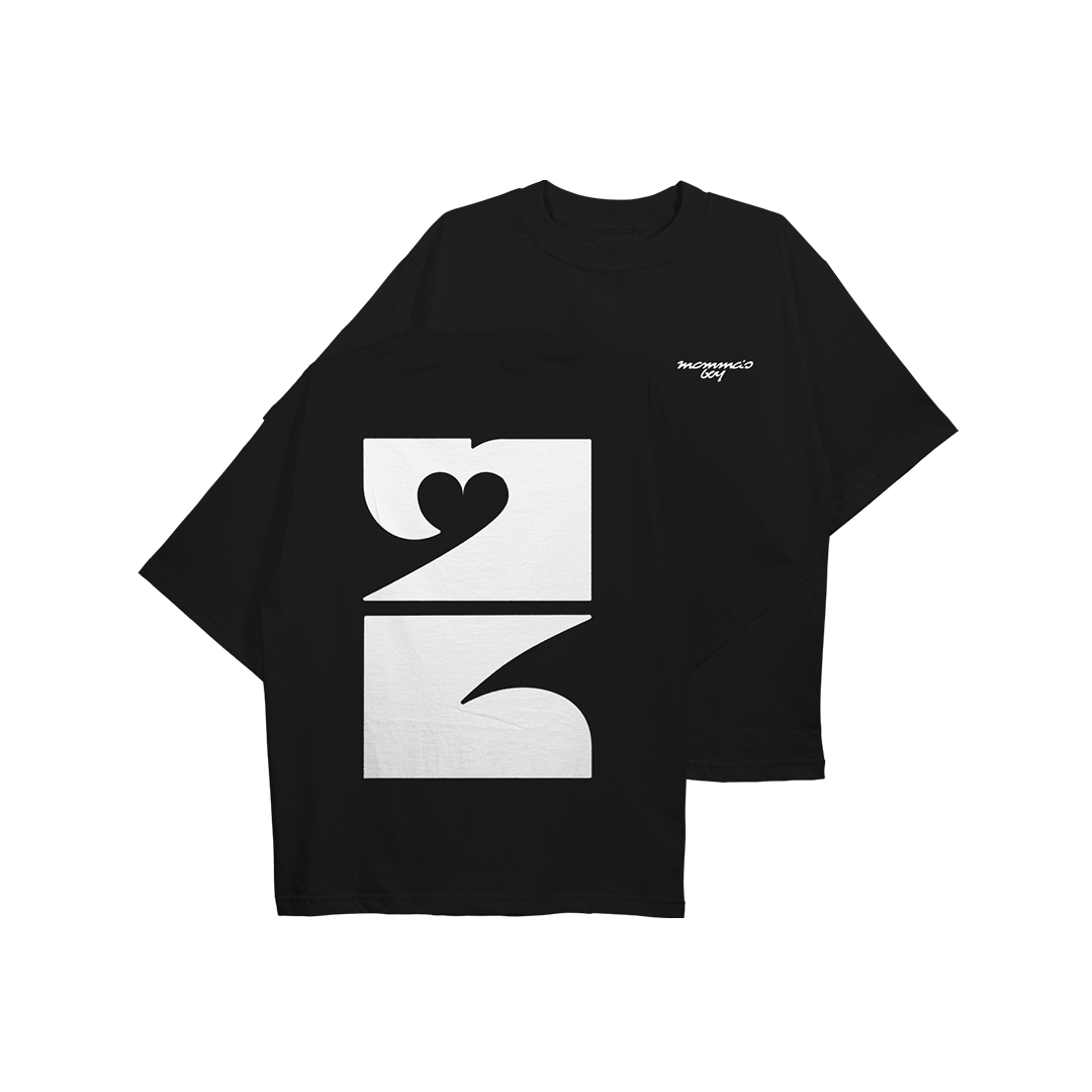 Oversized Tee 'Celebrate' (Black)